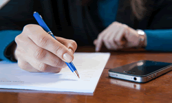 ��β�ȡ�Ϸ�����ʽ�M(j��n)����I(y��)�g�Ľ��J